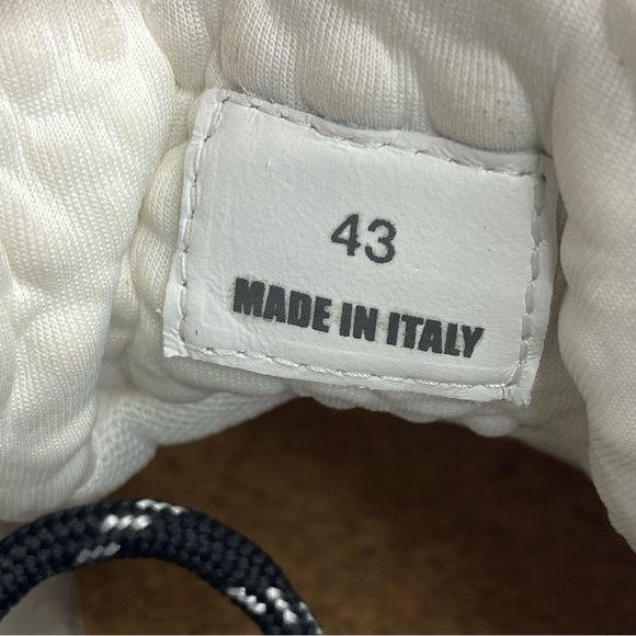 BNIB Versace Trigreca Sneakers - Picture 8 of 12